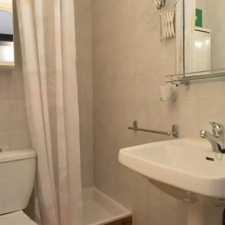 Cap D'agde, 1 Piece, 2 Personnes - Fr-1-249-264